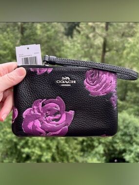 COACH Corner Zip Wristlet in Purple Rose Floral Print CCJ70 NWT AUTHENTIC